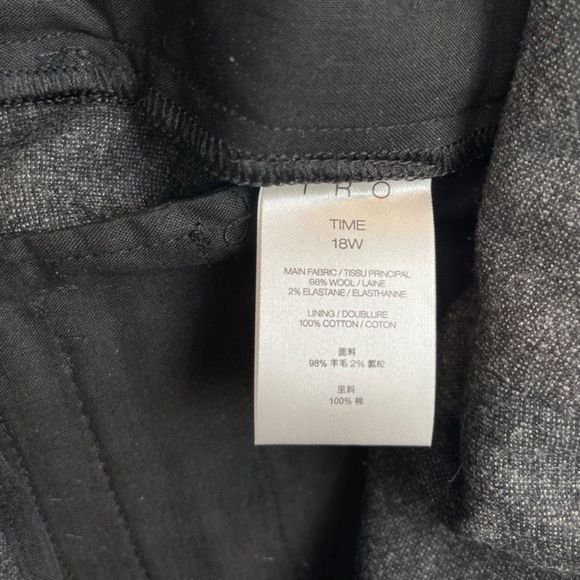 IRO Belted Gray Wool Trousers Pleated Straight Leg Pants Women's Size 36 (US 4) - Picture 13 of 13